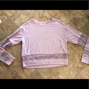 light work out crew neck! 💜